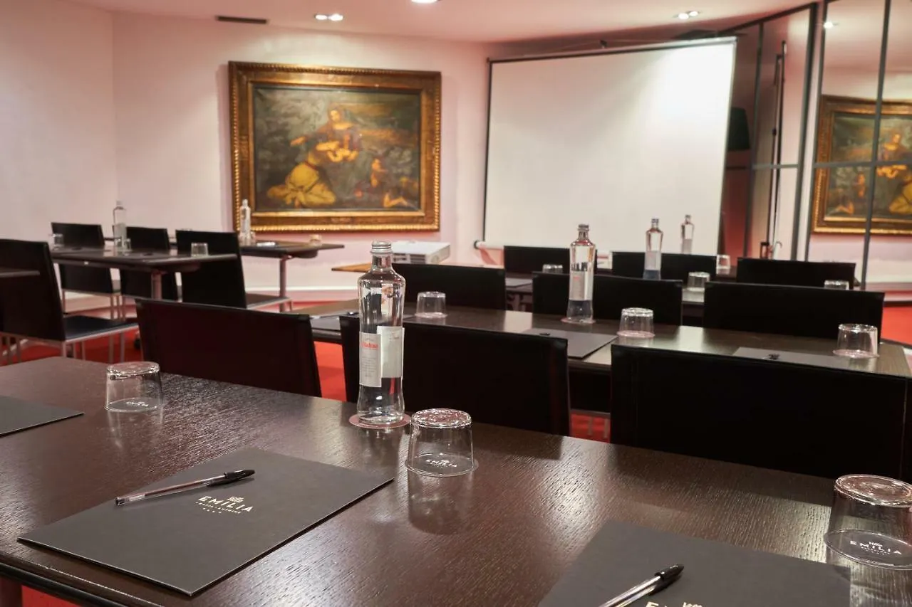 Hotel Villa Emilia Barcelona 4*,  Spain
