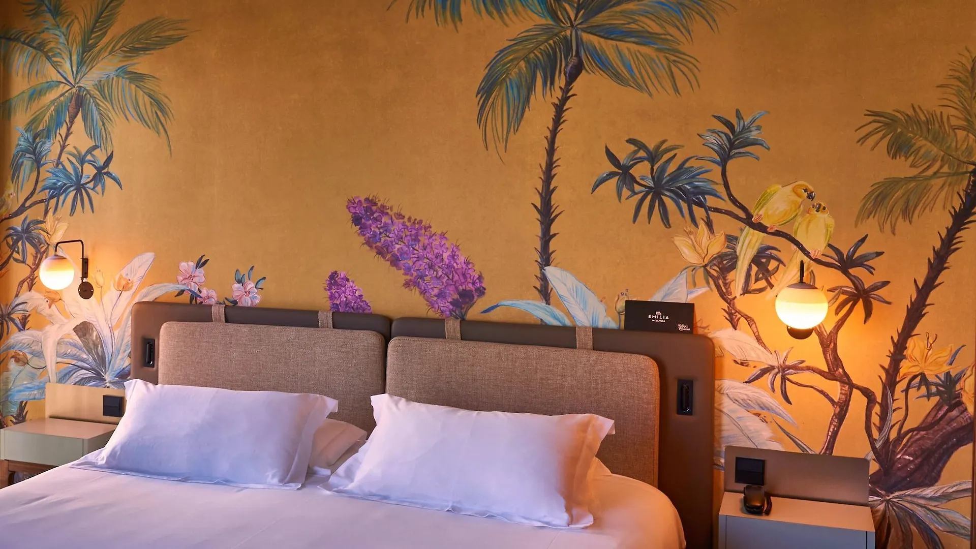 Hotel Villa Emilia Barcelona 4*,  Spain